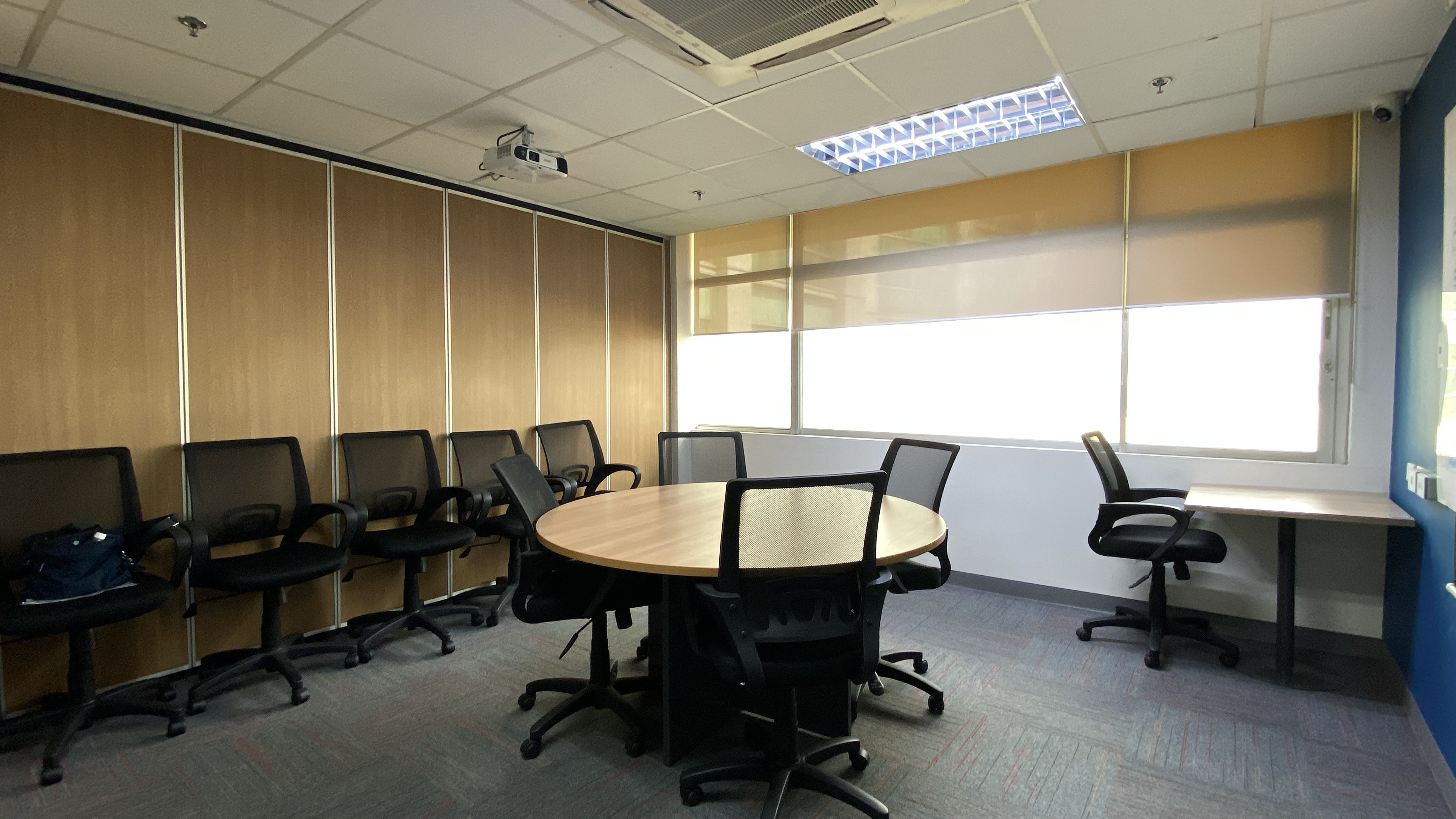 Discussion Room 2